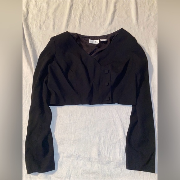 Liz Claiborne Jackets & Blazers - liz claiborne Women’s Size 4 Crop/bolero Jacket Black dressy career